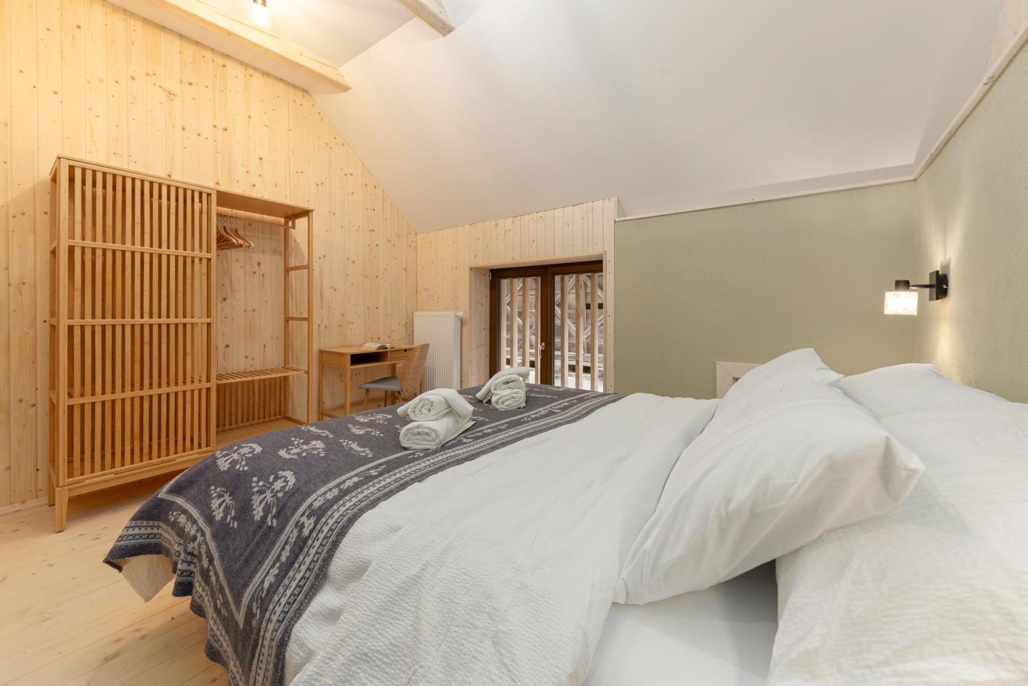 Farmhouse Chalet Apartments Bohinjska Bistrica Bagian luar foto